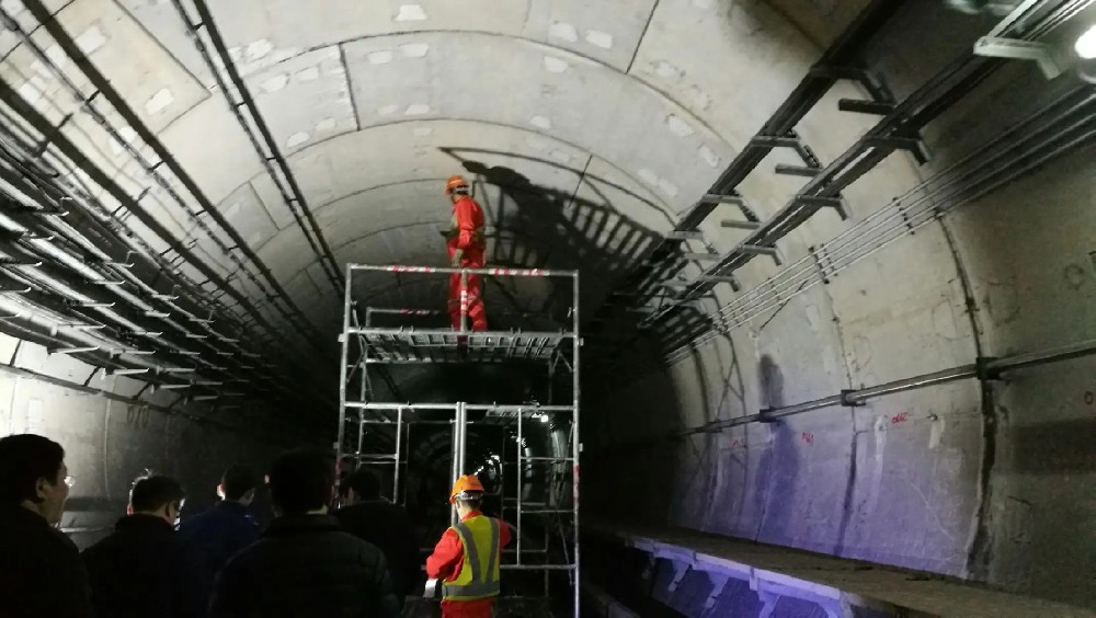 渝中地铁线路病害整治及养护维修